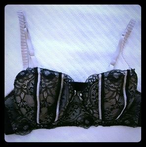 Apt. 9 Nude Bra with Black Lace size 36B